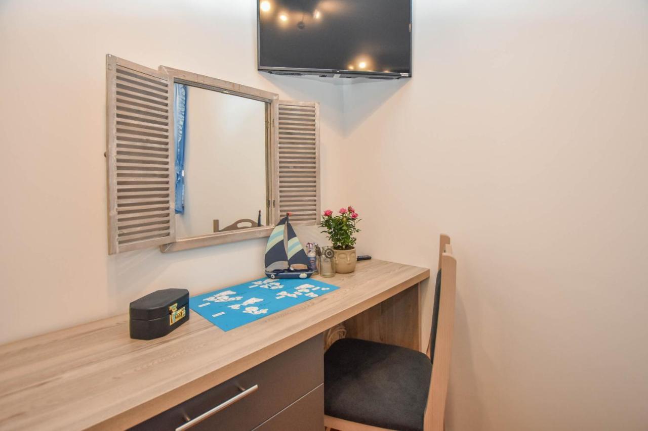 Apartment Martin Biograd Na Moru Eksteriør bilde